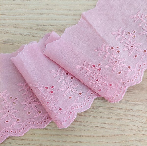 Brodyyri piparireunainen 8,5 cm vaaleanpunainen