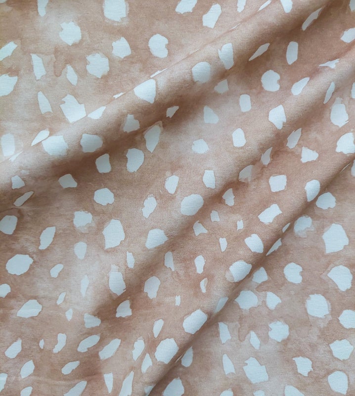 Bambin pilkut, latte, trikoo