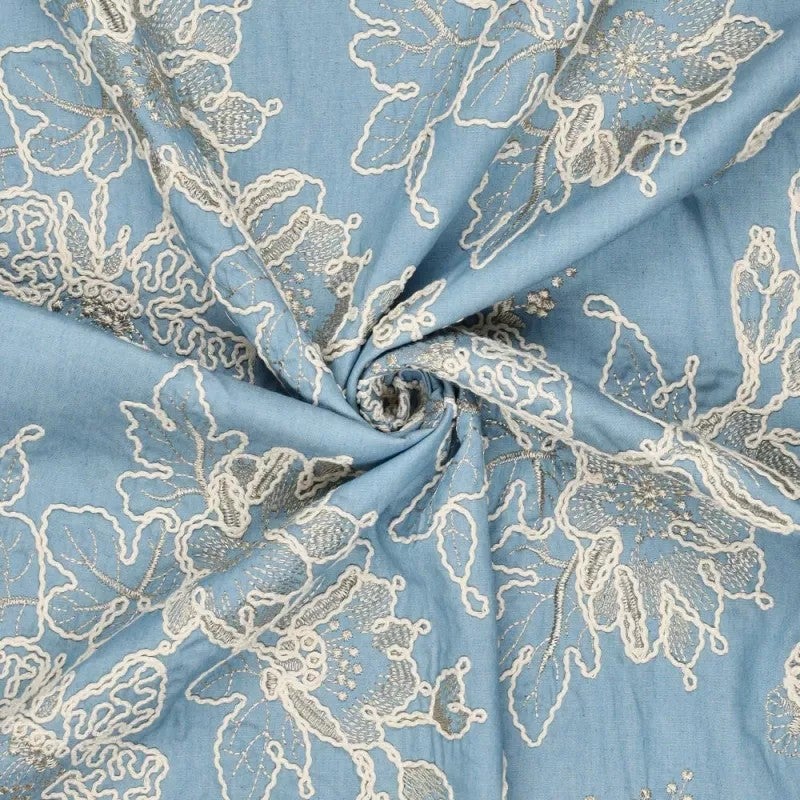 Brodeerattu kevyt denim, vaaleansininen