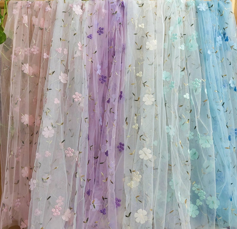 Pehme&auml; kukkatylli, punainen & valkoinen