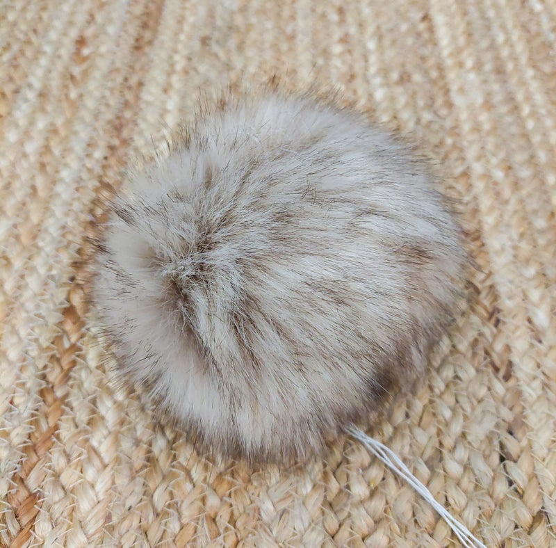 Tekoturkistupsu, ISO 14-16 cm, blond